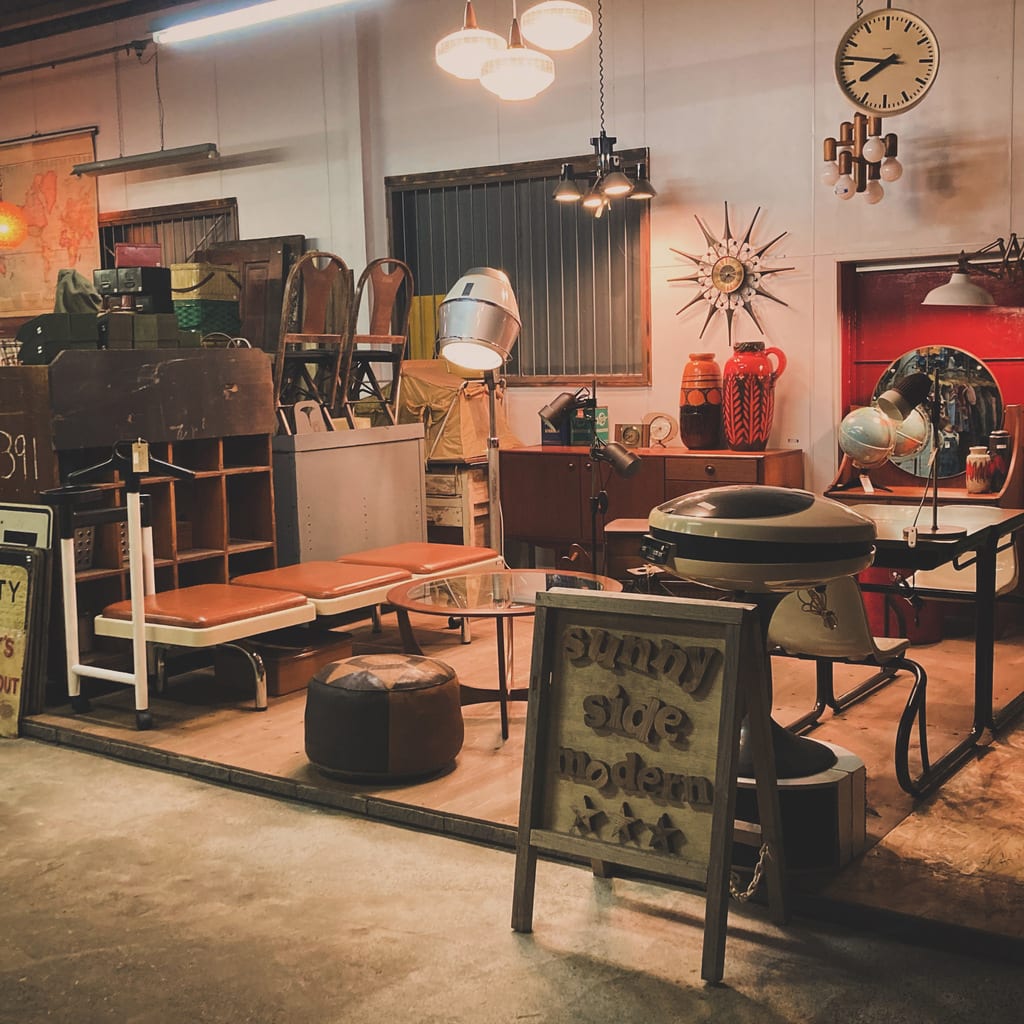 ☆sunnyside modern サニーサイドモダン☆ヴィンテージ家具の ☆sunnyside modern サニーサイドモダン☆ヴィンテージ家具の