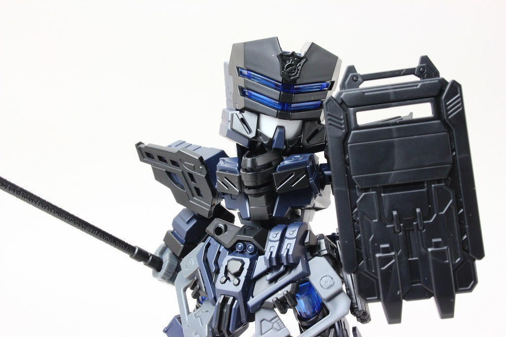 パチ組み Sdガンダムワールド ヒーローズ ヴェルデバスター隊員 城西ドンガルドン
