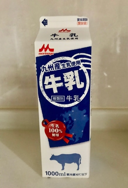 九州産生乳使用牛乳 チクチク テクテク 初めて日本に来たパグと30年ぶりに日本に帰ってきた私