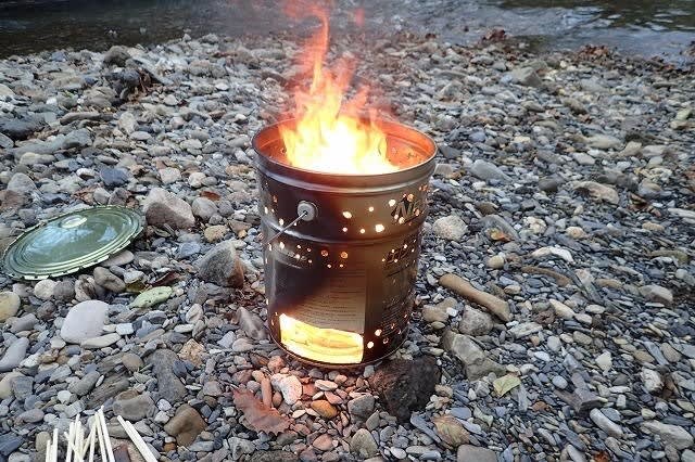 焚き火 ペール 缶 焚き火台を自作｜アウトドアをより一層楽しめる方法を知ろう