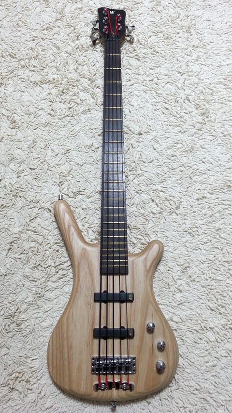 ベース歴7年にして初5弦ベース購入 ベースの気まぐれひとりごと