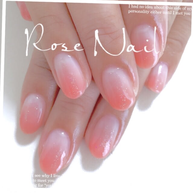 サーモンピンクのうるツヤグラデーションネイル Rose Nail ローズネイル