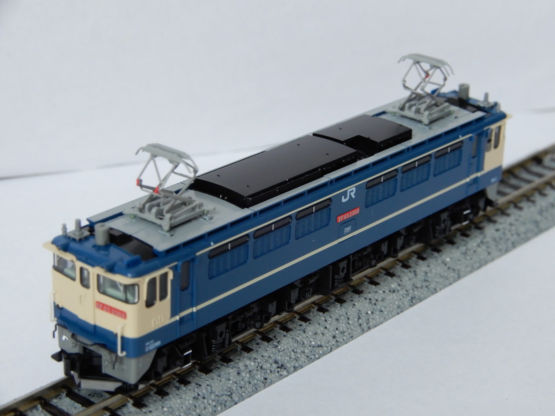 KATO EF65-2000復活国鉄色 整備完了 - ブログ人Ginga