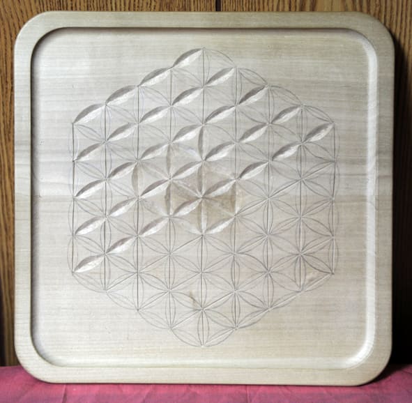 木彫り ２２ 幾何学模様の四角盆 Yuyu Tantan Blog 悠々 坦々 ブログ