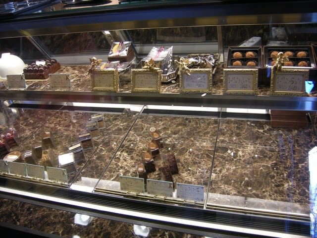 エ オンブル リュミエール バレンタインにおすすめな札幌の隠れ家ショコラ専門店~Lumière et
