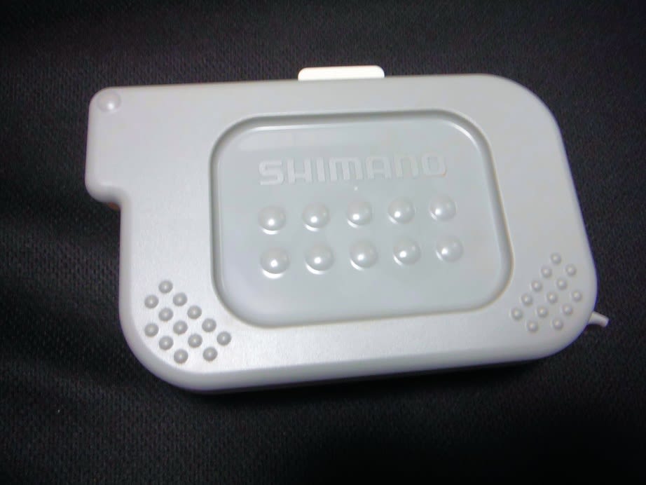 シマノのエサ箱cs 001xを買ったよ B 気まま釣行記