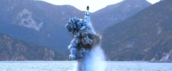2016 08 24 北朝鮮、潜水艦から弾道ミサイル発射【岩淸水・記事保管】