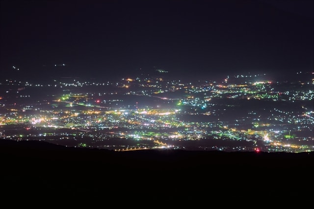 佐久市夜景1_200mm.jpg