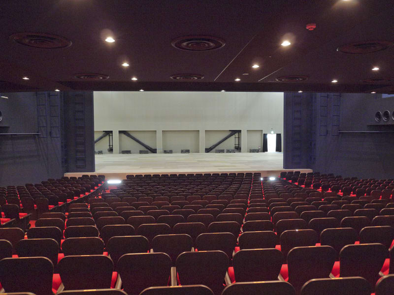 四季 座席 劇団 名古屋 劇団四季のC席が全然空いてないです。