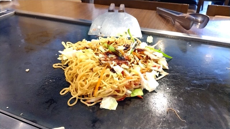 鉄板 夢:ランチの焼そば