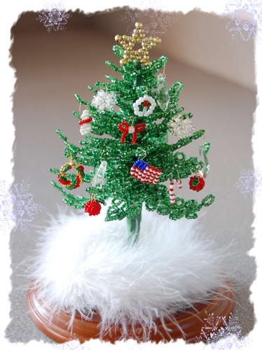 いろいろな動物ビーズがたくさん付属したクリスマスツリー アレンジカスタムメイド
