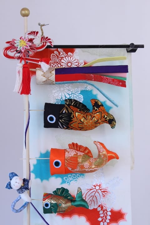 最終値下げ‼️九谷焼　鯉のぼりと金太郎 黄金鯉金太郎 1.5m 簡単スタンド付セット 644 – 福仙