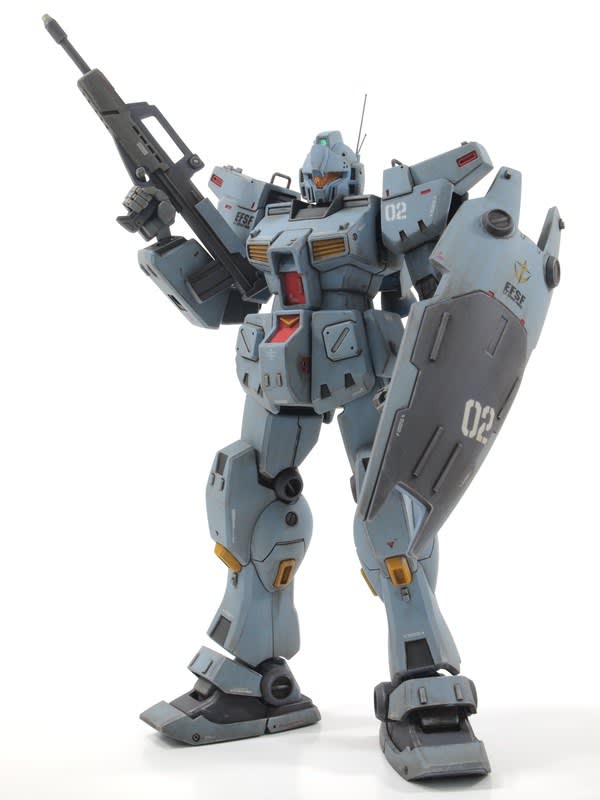 HGUC  1/144 ジムカスタム　全塗装　完成品　ガンプラ