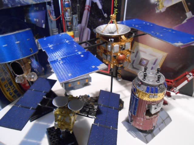 アオシマ,宇宙探査機はやぶさ,はやぶさ,太陽電池パネル,宇宙機,ロケット,天文学,宇宙開発,乗り物,乗り物のニュース,
