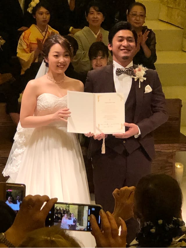 アキホ結婚式 たつの市の理容室 美容院のアヤジン 美容メーカーインストラクターが伝える なるほど アキホ結婚式 たつの市の理容室 美容院のアヤジン 美容メーカーインストラクターが伝える なるほど