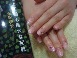 飯塚朝美先生のジェルネイル ネイルサロン ディアパートナー 埼玉県入間市