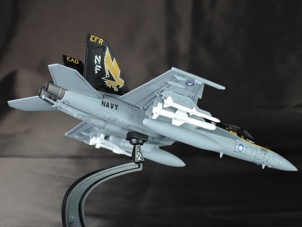 エアファイターコレクションF/A-18Eスーパーホーネット - MINISOL