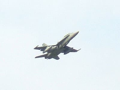 画像を等倍で表示します 横田基地友好祭