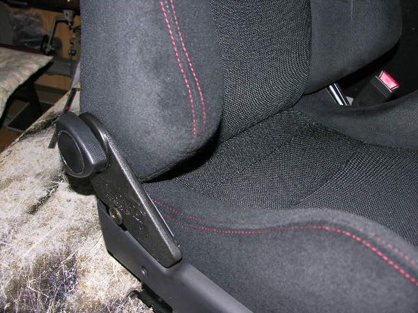 インテグラ タイプrのレカロシートのメンテナンス 自動車用シートとシートレールのお話 インテグラ タイプrのレカロシートのメンテナンス 自動車用シートとシートレールのお話