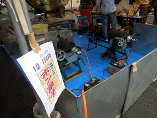 ポン菓子製造機
