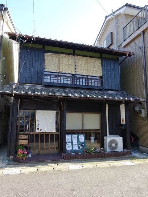 寛ぐcafe なごみ庵 デキタン ドシタン 寛ぐcafe なごみ庵 デキタン ドシタン