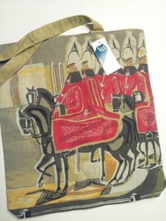 本日のミュージアムグッズ2 Vaのトートバッグ 近衛騎兵柄