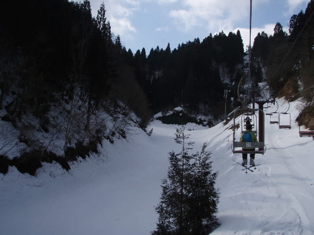 12年3月3日 京都 広河原スキー場でテレマークターン練習 ともちゃんのつぶやき