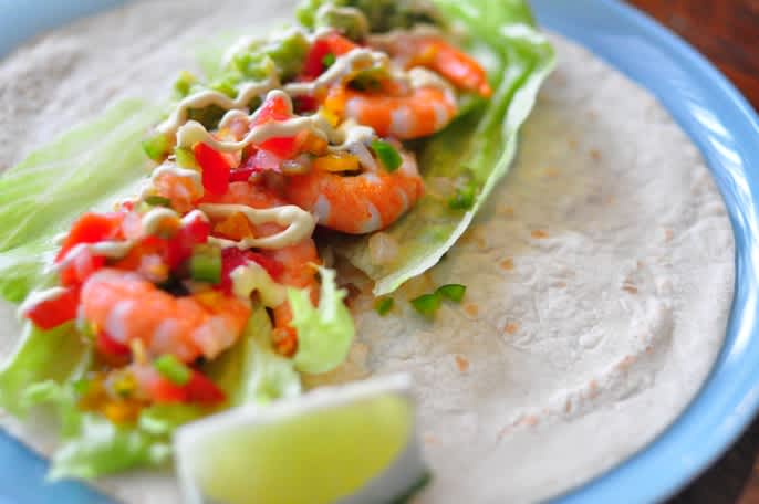 エビのタコス 鶏肉のタコス Crea Cafe