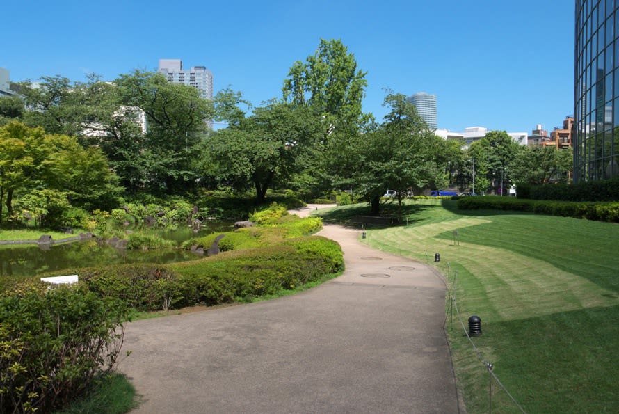 あっ 工場 庭園 に 毛利 は た 毛利邸