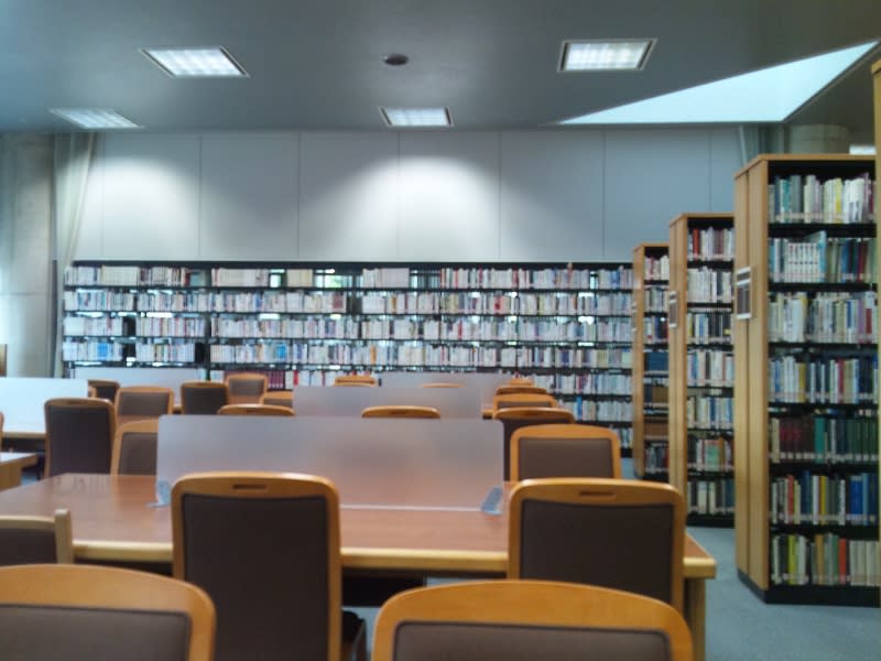 福井県立大学附属図書館 あの図書館 こんな図書館