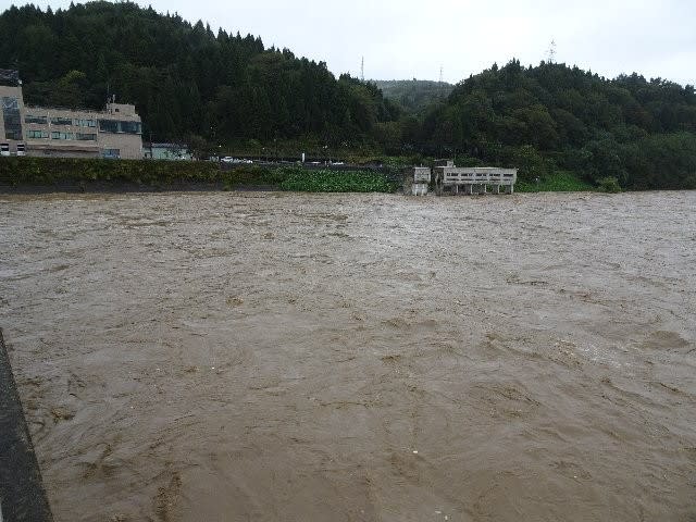 台風19号 信濃川増水 妙見堰 地理の部屋と佐渡島