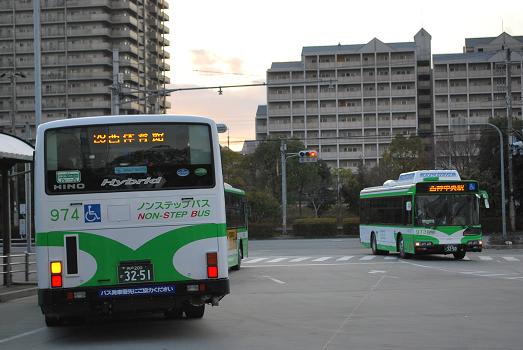 神戸市交通局2009年度新車 - 斬剣次郎の鉄道・バス斬り 神戸市交通局2009年度新車 - 斬剣次郎の鉄道・バス斬り
