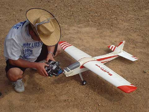 カルマート氏 飛行機