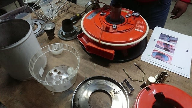 コロナSS-DKストーブ復活 - kakuの器用貧乏な日々 コロナSS-DKストーブ復活 - kakuの器用貧乏な日々