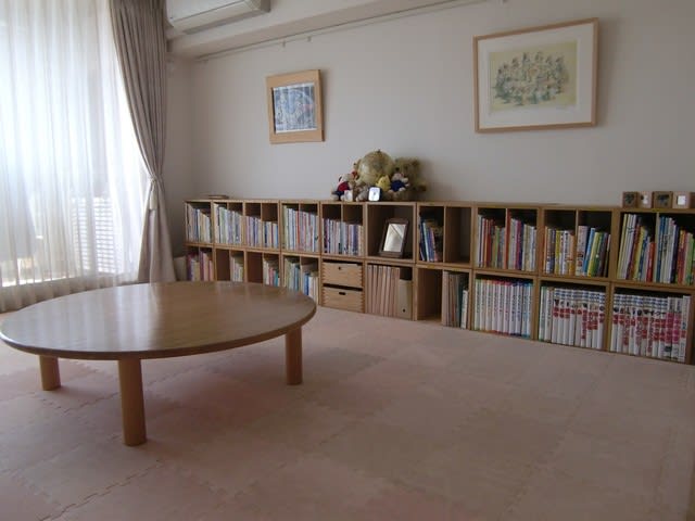 狭い3ldkマンションで 絵本リビングを維持するための工夫 Mayu Club 学校司書まゆみの絵本棚