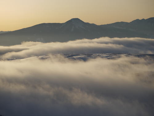 厳冬の美ヶ原高原　雲海