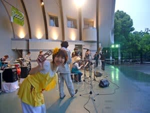 東京代々木公園野外音楽堂ライブありがとうございました 11年6月1日水曜日 ゆりこのキラキラ 音楽的生活 東京代々木公園野外音楽堂ライブありがとうございました 11年6月1日水曜日 ゆりこのキラキラ 音楽的生活