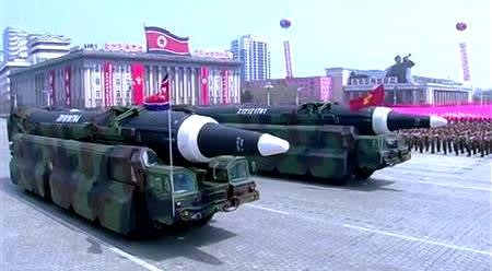 新型 ミサイル【岩淸水・北朝鮮軍 装備】