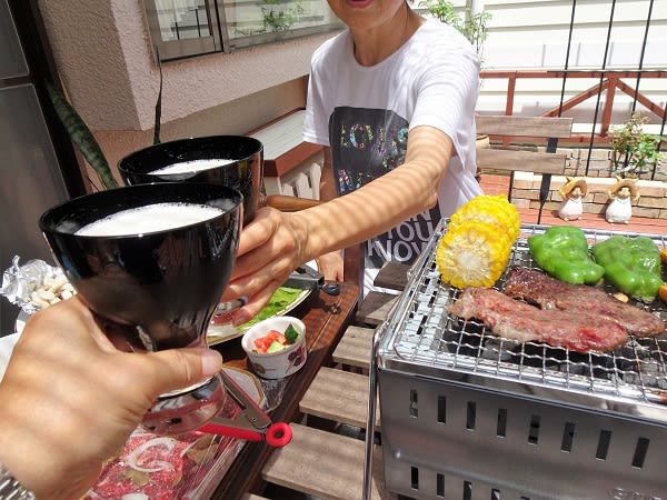 おうちで昼下がりの二人bbq 青い空とわたし
