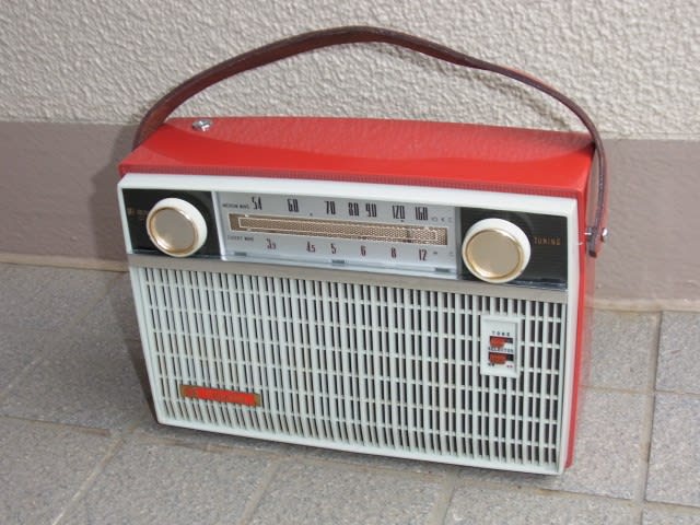 480円 【SALE／66%OFF】 コロンビアのラジオです