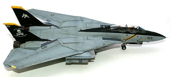 ハセガワ 1/48 F-14Bトムキャット ジョリーロジャース ラストフライト