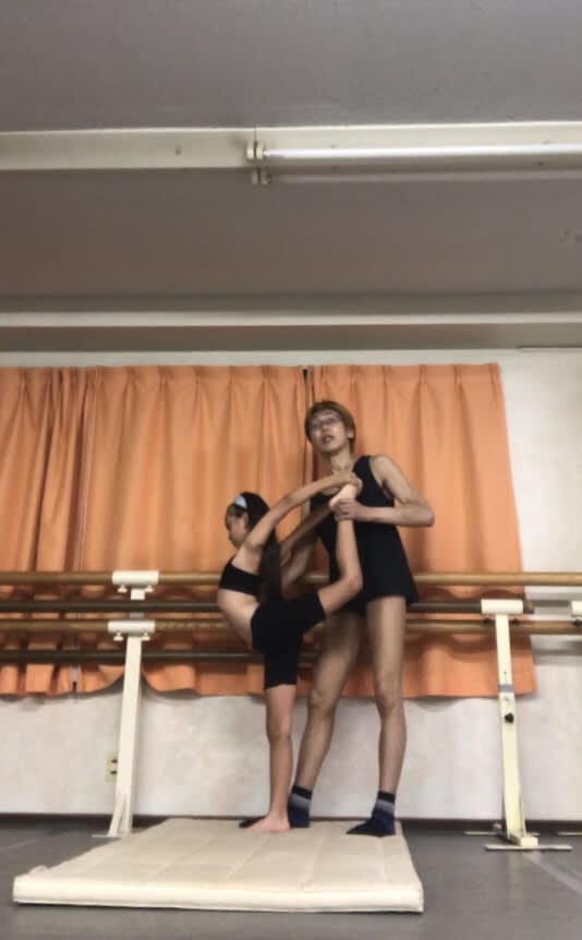 キッズポールダンス キッズダンス クラス やってます シン ダンシング ブリーズ 九州 福岡 ダンススタジオ ジャズダンス ポールダンス バレエ ストレッチ キッズポールダンス キッズダンス クラス やってます シン ダンシング ブリーズ 九州 福岡 ダンススタジオ ジャズダンス ポールダンス バレエ ストレッチ