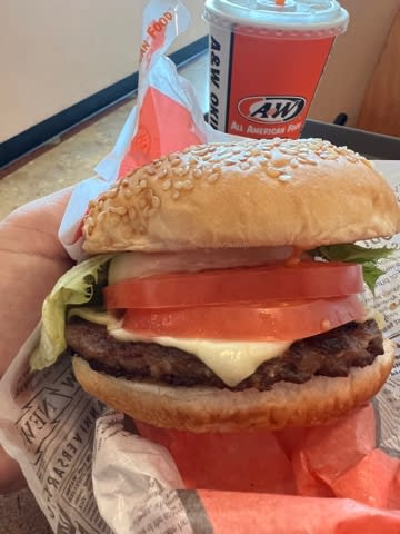 那覇空港 早朝便で那覇到着 朝ごはんはa W エンダー で コダワリの女のひとりごと 那覇空港 早朝便で那覇到着 朝ごはんはa W エンダー で コダワリの女のひとりごと