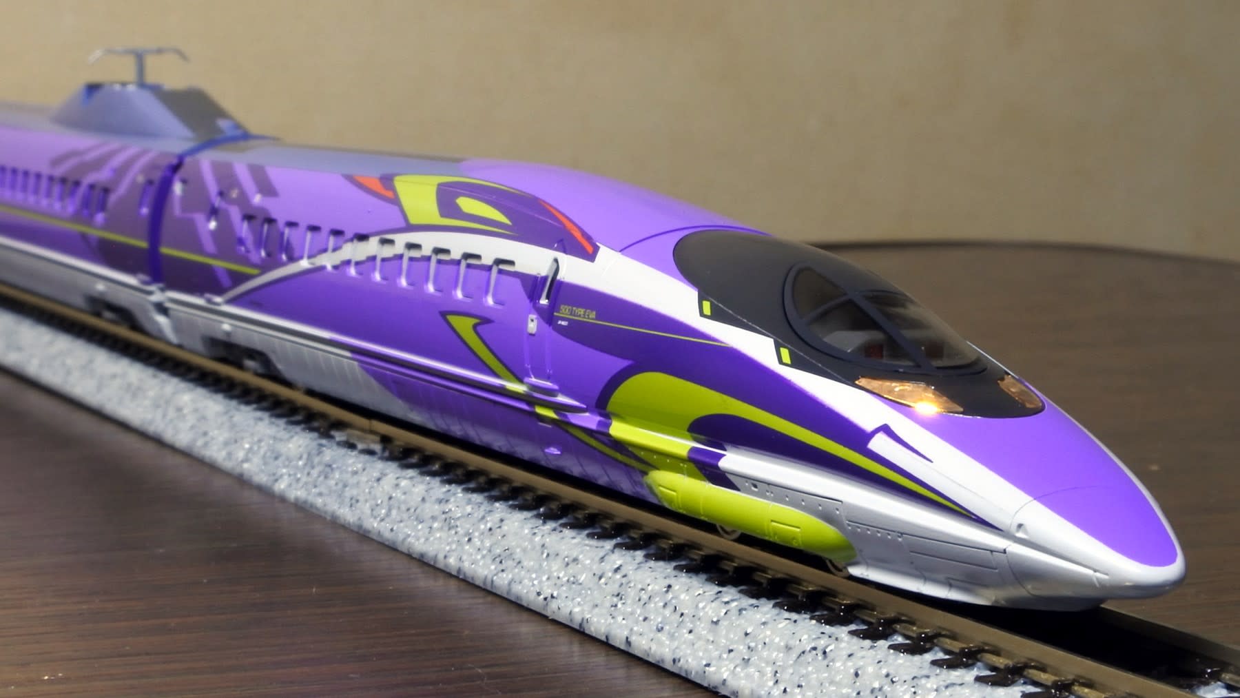 エヴァ新幹線です Katoの500系新幹線 500 Type Eva タイプを買う ｋボーイの根岸線日記