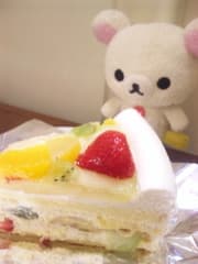 美味しそうなフルーツのケーキ