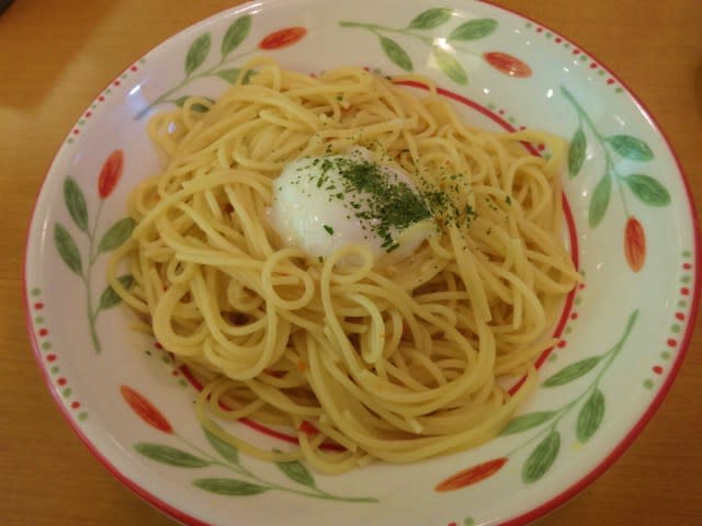 サイゼリヤ 半熟卵のトロッとペペロン 横須賀のんびりlife サイゼリヤ 半熟卵のトロッとペペロン 横須賀のんびりlife
