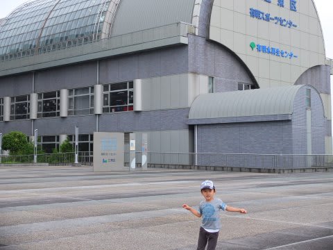 有明スポーツセンターの温水プールに行ってきました 根性無しの山羊座