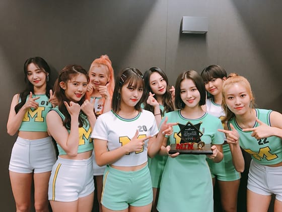 MOMOLAND