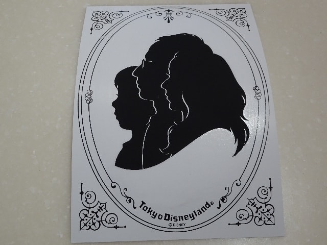 東京ディズニーランドのシルエットスタジオ 切り絵 はとてもオススメ