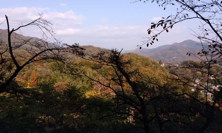 水道山から見た紅葉(群馬県桐生市)